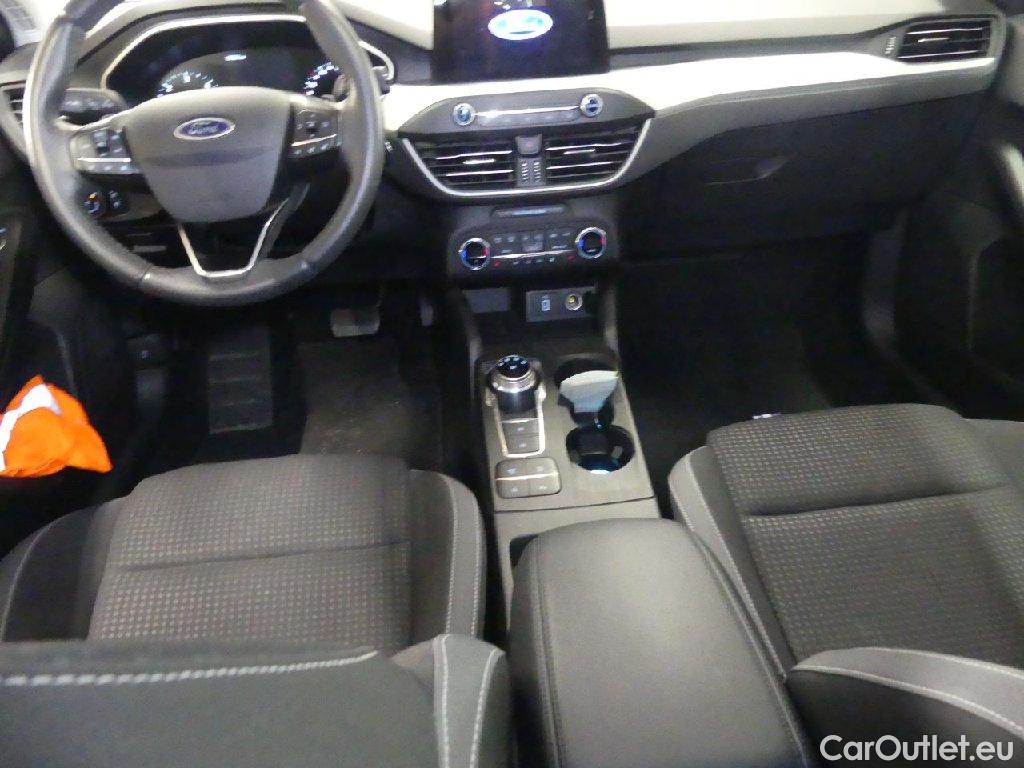 Ford  Focus  Turnier Cool&Connect 1.5 EcoBlue 88KW AT8 E6dT #3