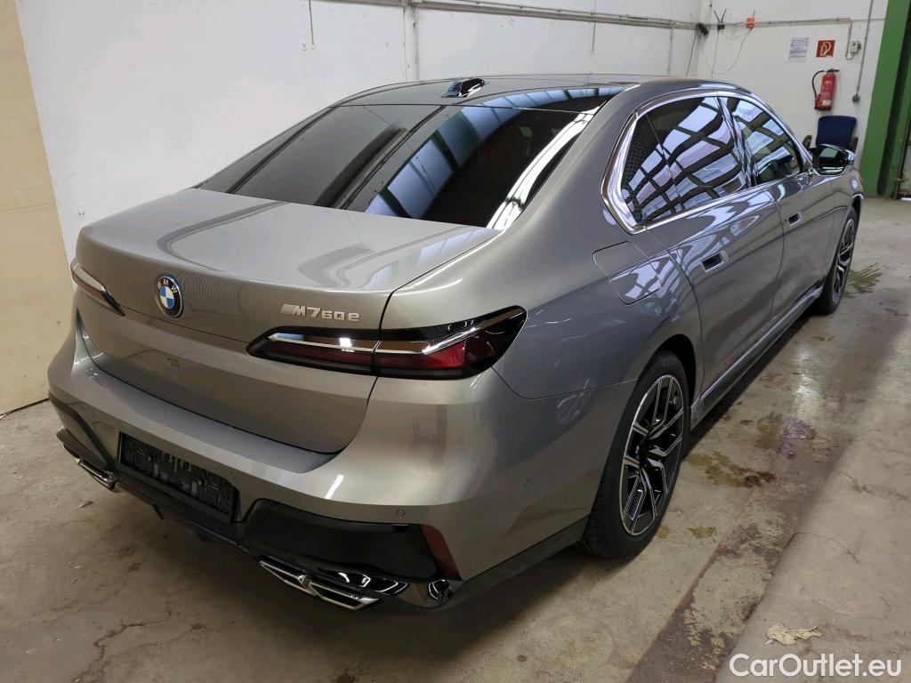 Bmw  Serie 7 Baureihe 7 Lim M760 e xDrive 3.0 420KW AT8 E6d #2