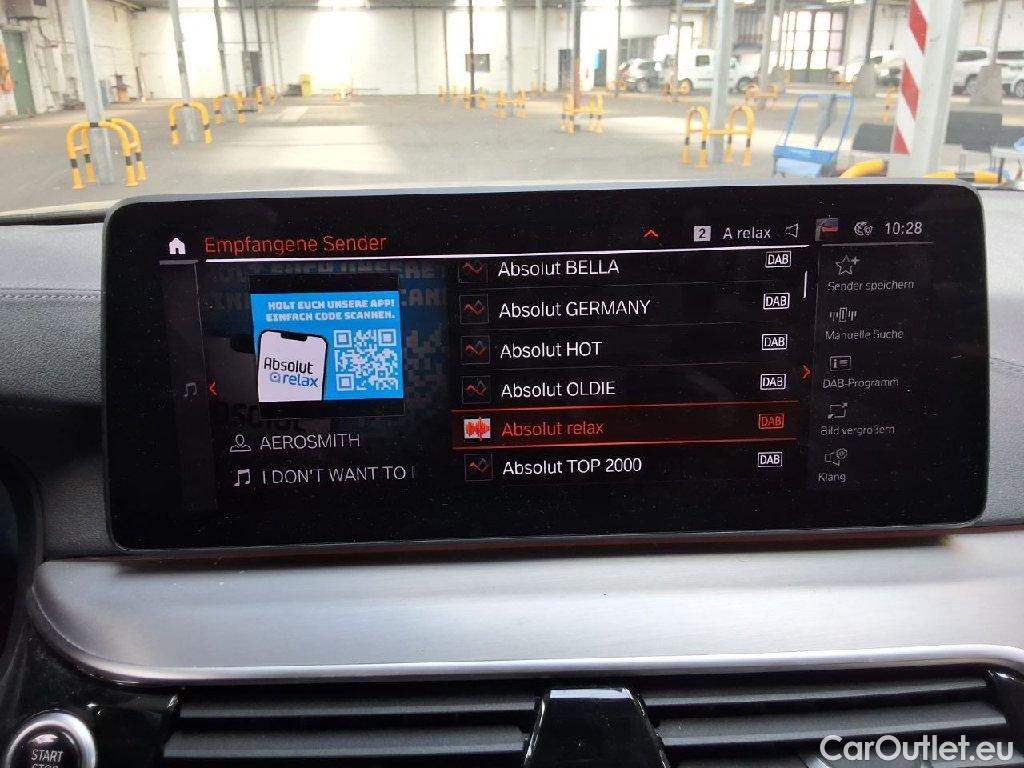 Bmw  Serie 5 Baureihe 5 Touring 520 d Luxury Line 2.0 140KW AT8 E6d #13