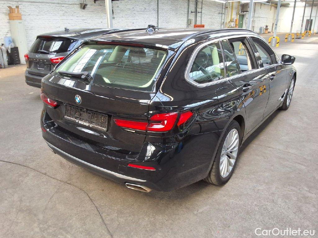 Bmw  Serie 5 Baureihe 5 Touring 520 d Luxury Line 2.0 140KW AT8 E6d #2