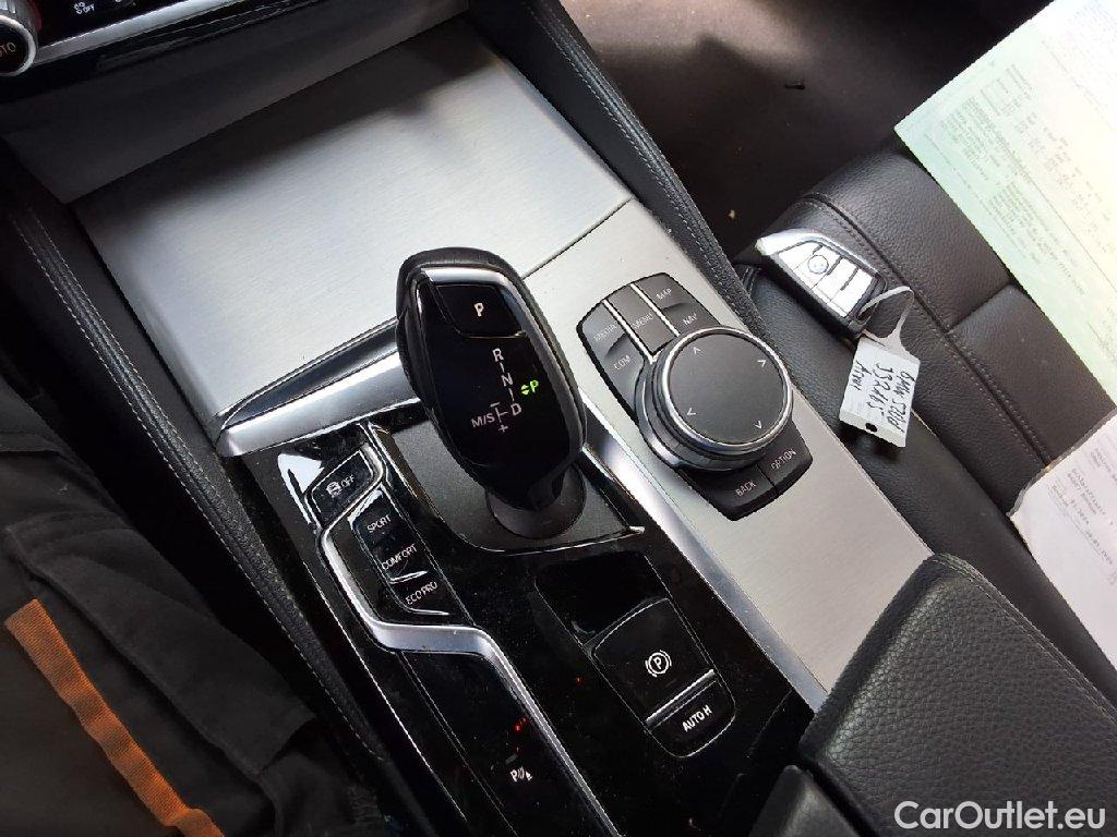Bmw  Serie 5 Baureihe 5 Touring 520 d Luxury Line 2.0 140KW AT8 E6d #21