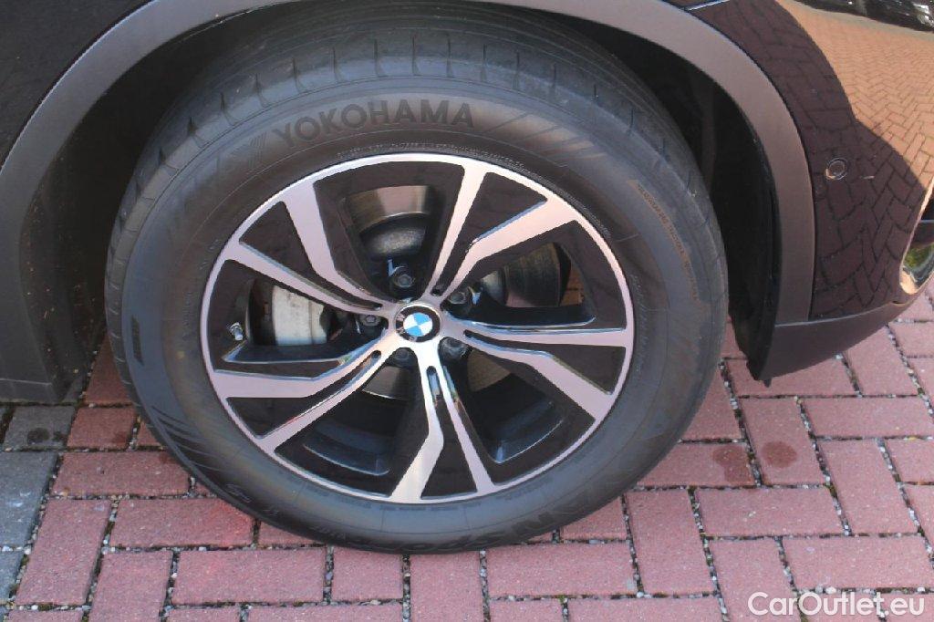 Bmw  X3 Baureihe  xDrive 30 e Advantage 2.0 215KW AT8 E6d #54