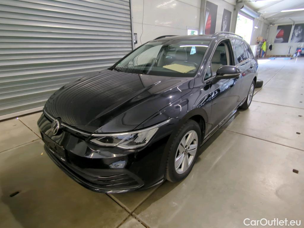 Volkswagen  Golf  VIII Variant Life 2.0 TDI 85KW AT7 E6d #1