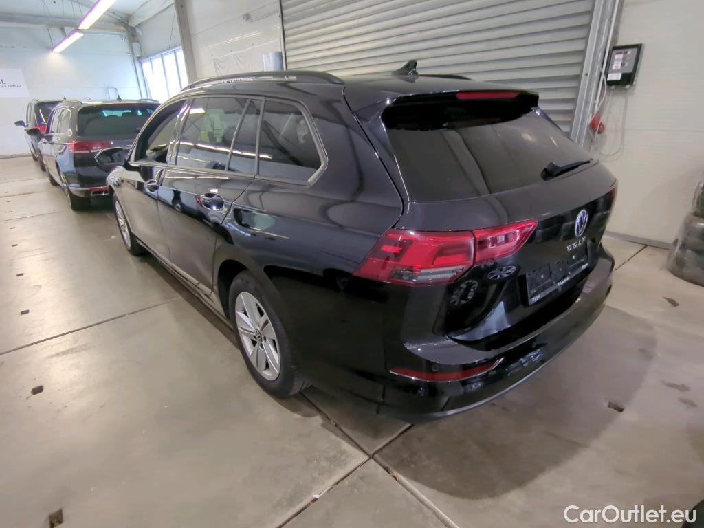 Volkswagen  Golf  VIII Variant Life 2.0 TDI 85KW AT7 E6d #12