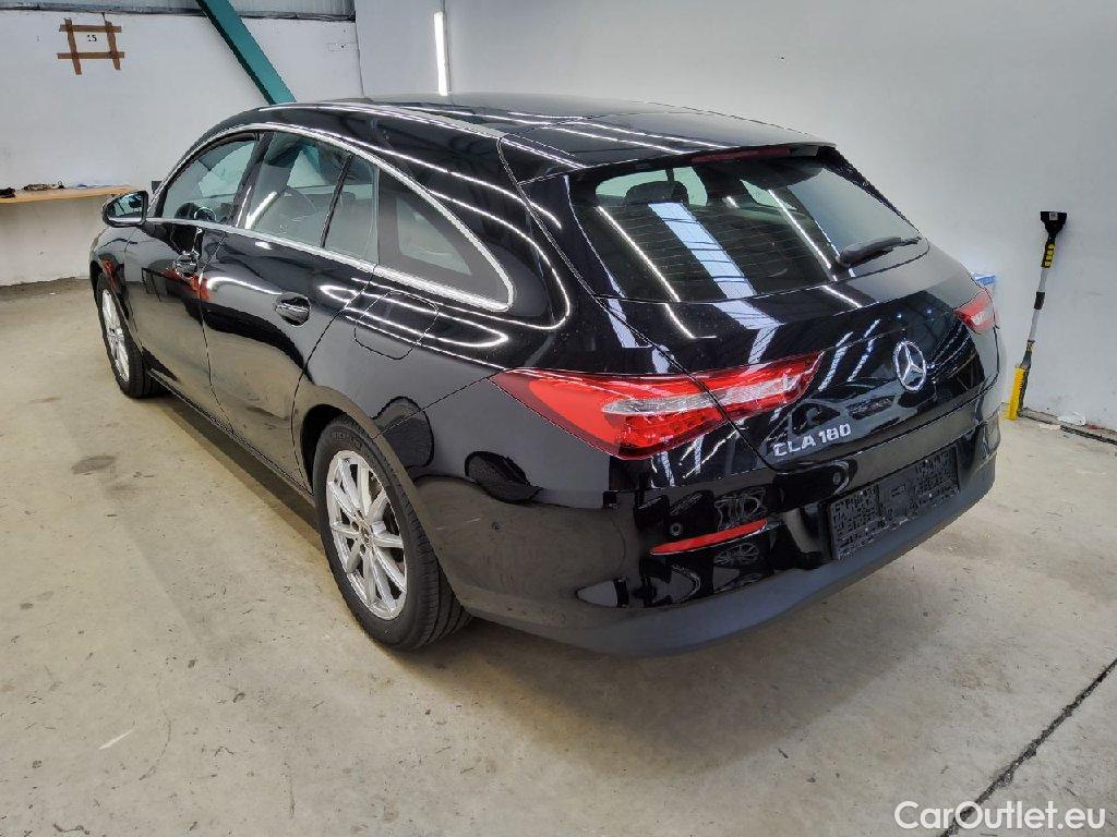 Mercedes  CLA-Klasse CLA -Klasse Shooting Brake CLA 180 (118.684) 1.3 110KW AT7 E6d #9