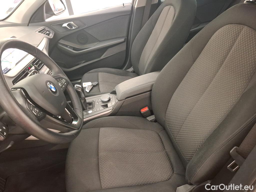Bmw  Serie 1 BMW Série 1 / 2019 / 5P / Berline 116i Business Design #15