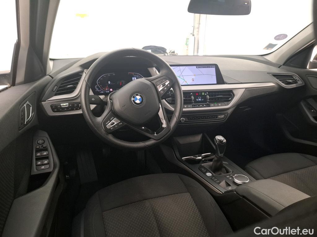 Bmw  Serie 1 BMW Série 1 / 2019 / 5P / Berline 116i Business Design #5