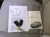 Volkswagen  Golf  VIII Variant Life 2.0 TDI 85KW AT7 E6d #2