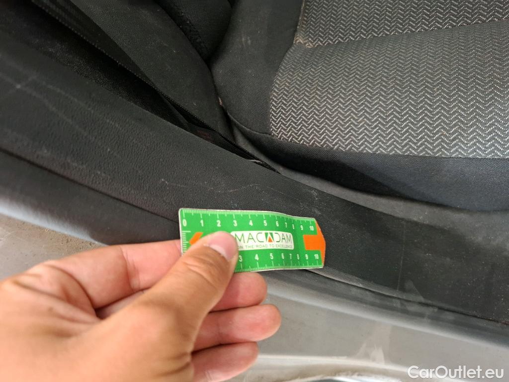 Citroen  C3  Shine Business 1.2 PureTech 80CV BVM5 E6 #13
