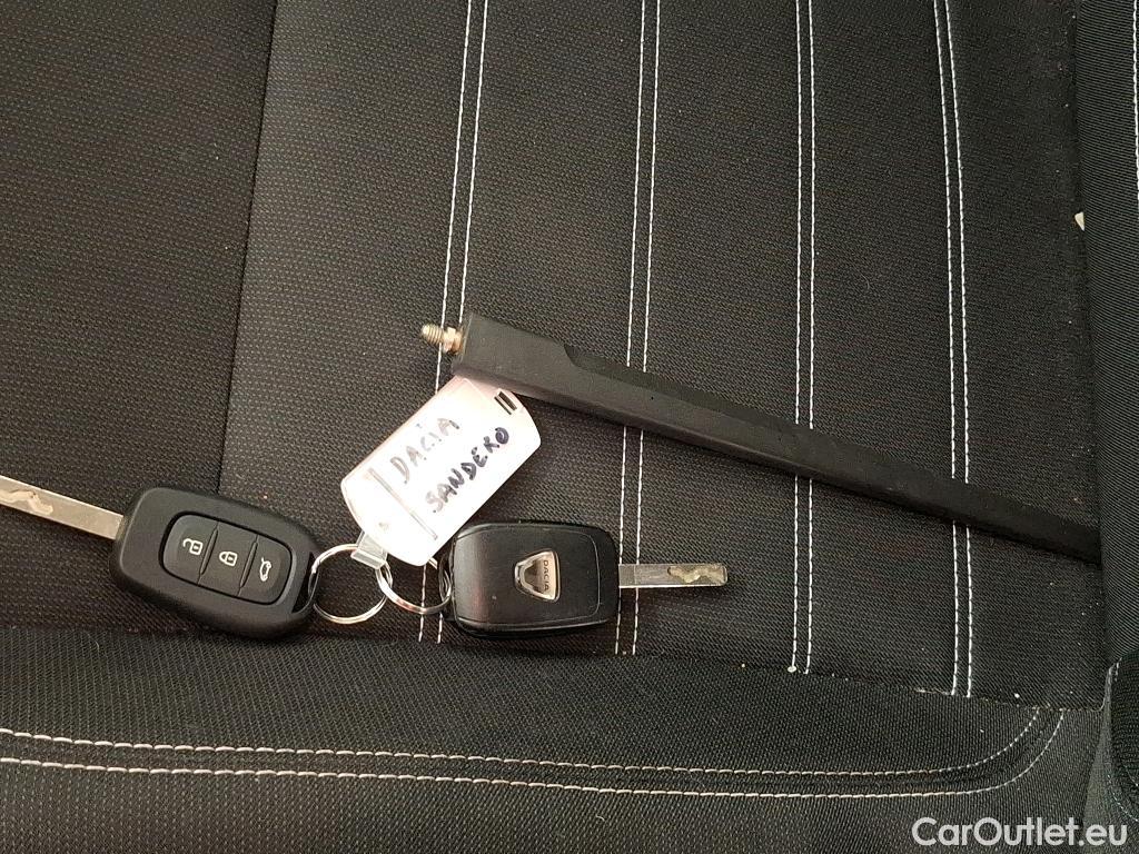 Dacia  Sandero  III Confort 1.0 TCe 90CV BVM5 E6d #12