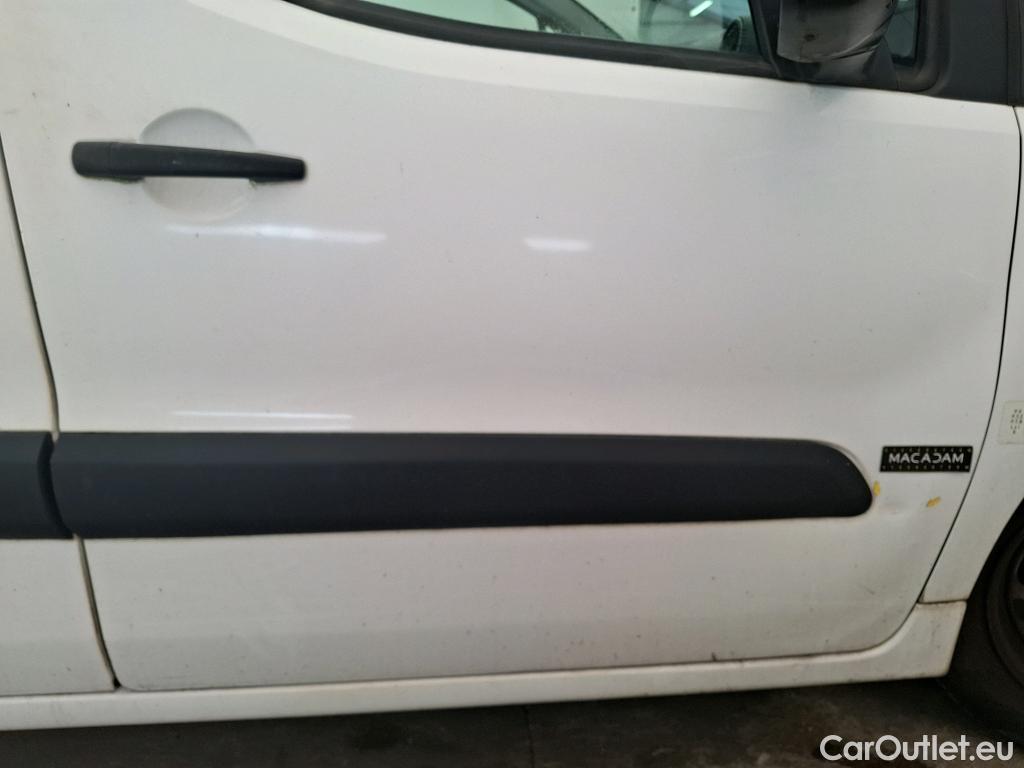 Citroen  Berlingo  Fourgon Confort L1 (Court) 1.6 BlueHDi 100CV BVM5 E6 #37