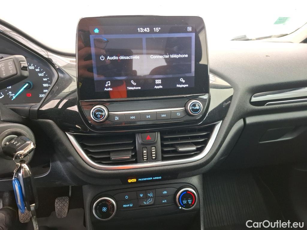 Ford  Fiesta  Cool&Connect 1.1 75CV BVM5 E6dT #7