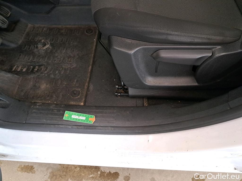 Citroen  Berlingo  Fourgon Club M 650 1.5 BlueHDi 100CV BVM5 E6dT #17