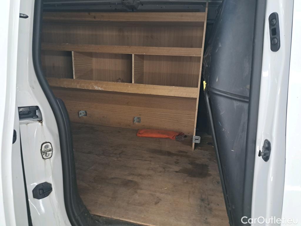 Citroen  Berlingo  Fourgon Driver XL 950 1.5 BlueHDi 100CV BVM5 E6dT #9