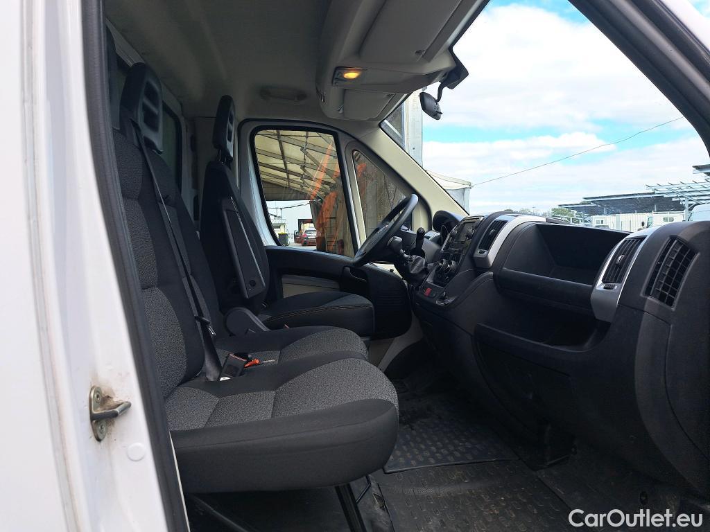 Fiat  Ducato FIAT  SC  2014  2P  Châssis cabine 3 5 L 2 3 Multijet 130 Pack Pro Nav #8