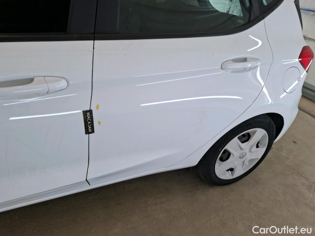Ford  Fiesta  Cool&Connect 1.1 75CV BVM5 E6dT #9