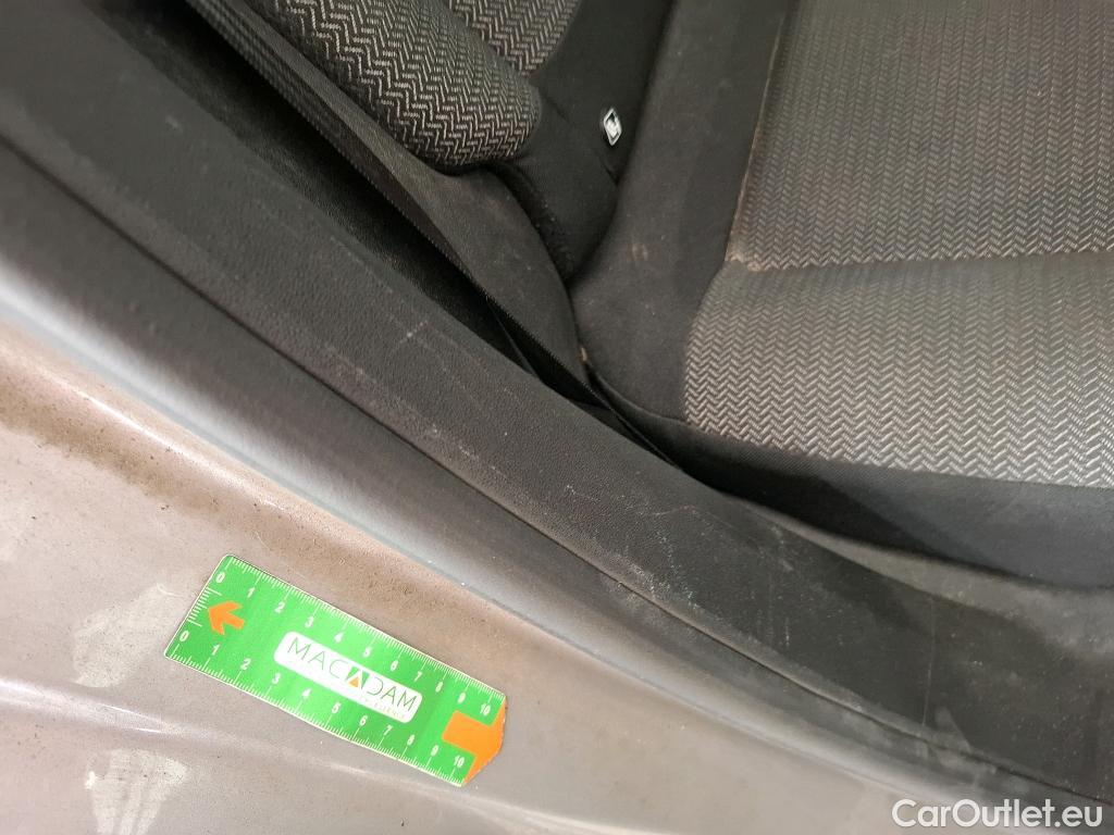 Citroen  C3  Shine Business 1.2 PureTech 80CV BVM5 E6 #12