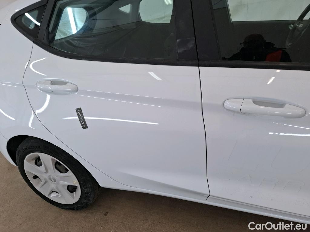 Ford  Fiesta  Cool&Connect 1.1 75CV BVM5 E6dT #4