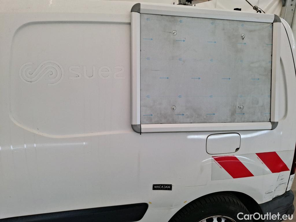 Citroen  Berlingo  Fourgon Confort L1 (Court) 1.6 BlueHDi 100CV BVM5 E6 #1