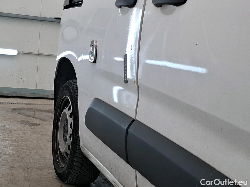 Citroen  Berlingo  Fourgon Driver M 1000 1.5 BlueHDi 100CV BVM5 E6dT #19