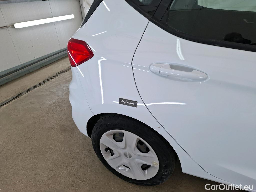 Ford  Fiesta  Cool&Connect 1.1 75CV BVM5 E6dT #1