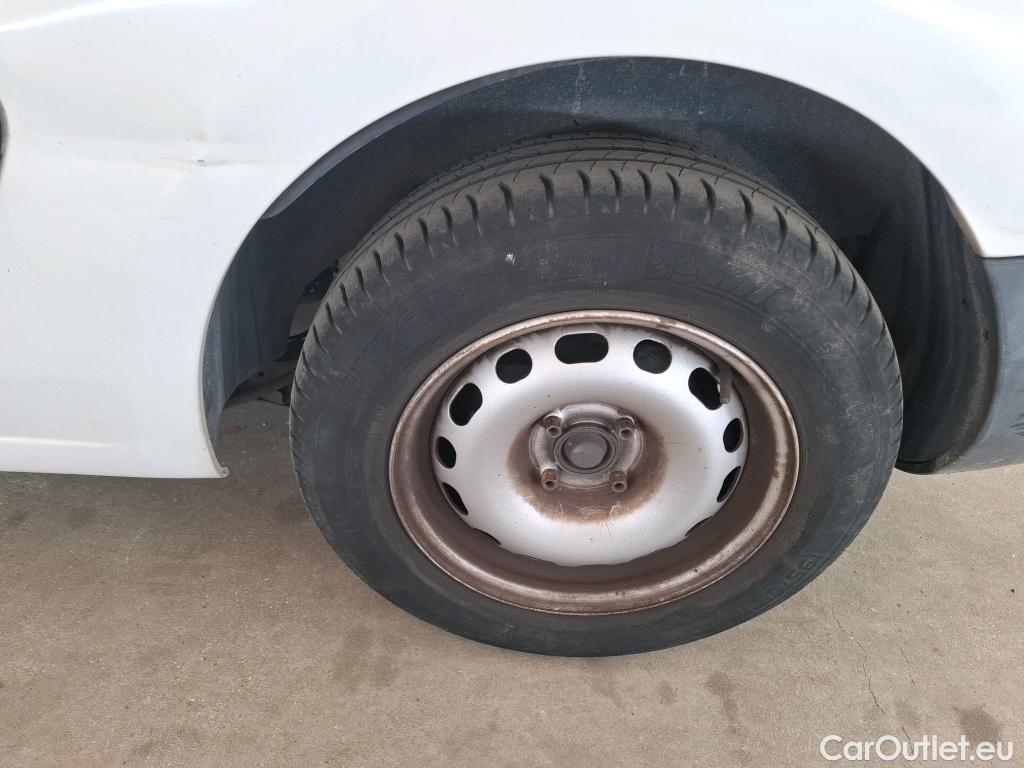 Citroen  Berlingo  Fourgon Confort L1 (Court) 1.6 BlueHDi 100CV BVM5 E6 #19