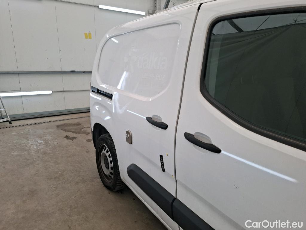 Citroen  Berlingo  Fourgon Driver M 1000 1.5 BlueHDi 100CV BVM5 E6dT #17
