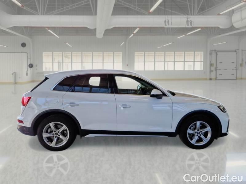 Audi  Q5 AUDI  / 2020 / 5P / SUV 35 TDI BUSINESS ADVANCED S TRONIC #7