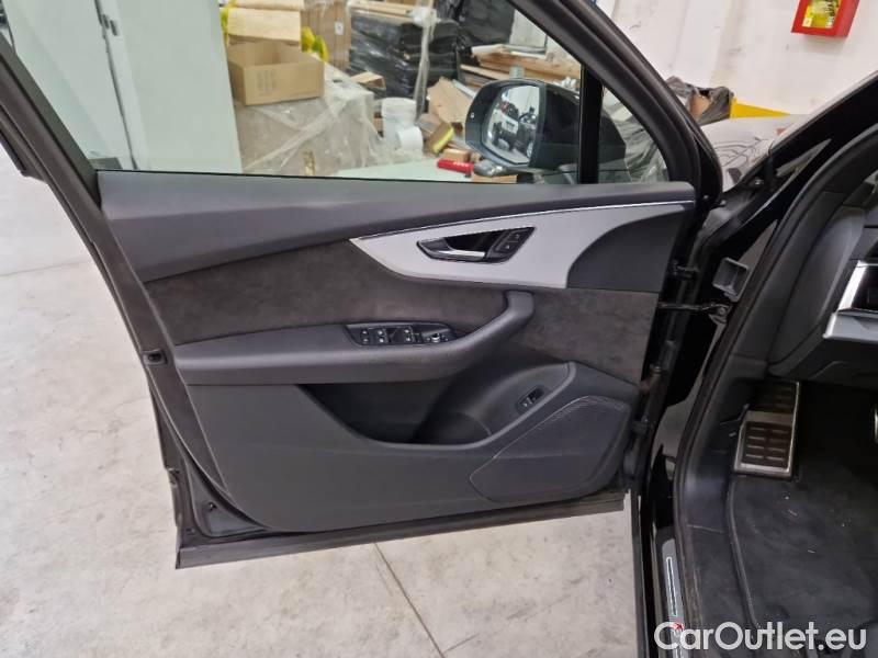 Audi  Q7 AUDI  / 2019 / 5P / SUV 3.0 45 TDI QUATTRO TIPTRONIC SPORT #117
