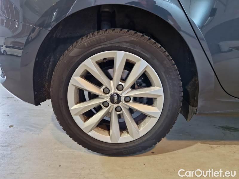 Audi  A3 AUDI  / 2020 / 5P / BERLINA 35 TDI S TRONIC BUSINESS S.BACK #18