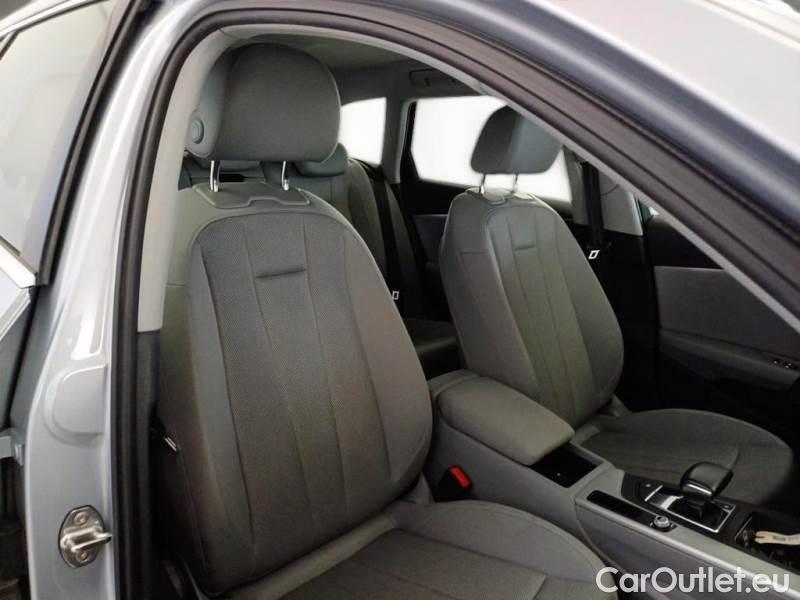 Audi  A4 AUDI  AVANT / 2019 / 5P / STATION WAGON 2.0 35 TDI BUSIN ADVAN. S TRONIC #13