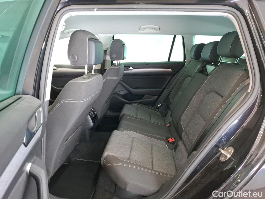 Volkswagen  Passat  Break Business 2.0 TDI 120CV BVA7 E6d #9