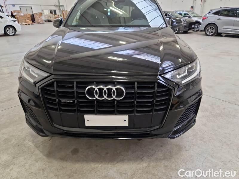 Audi  Q7 AUDI  / 2019 / 5P / SUV 3.0 45 TDI QUATTRO TIPTRONIC SPORT #44