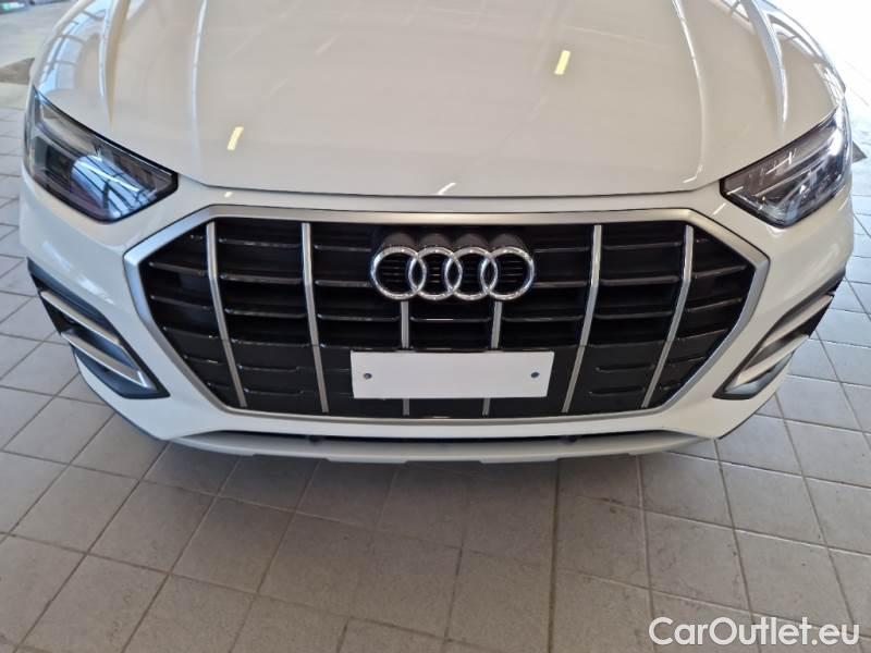 Audi  Q5 AUDI  / 2020 / 5P / SUV 35 TDI BUSINESS ADVANCED S TRONIC #24