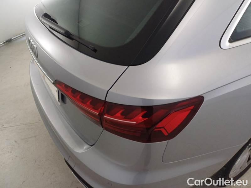 Audi  A4 AUDI  AVANT / 2019 / 5P / STATION WAGON 2.0 35 TDI BUSIN ADVAN. S TRONIC #41