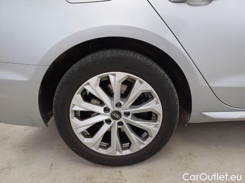 Audi  A4 AUDI  AVANT / 2019 / 5P / STATION WAGON 2.0 35 TDI BUSIN ADVAN. S TRONIC #18