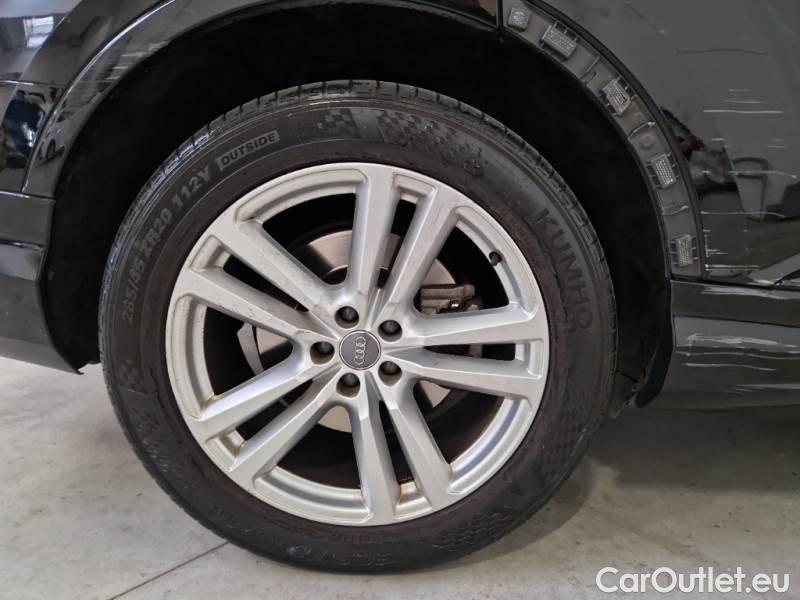 Audi  Q7 AUDI  / 2019 / 5P / SUV 3.0 45 TDI QUATTRO TIPTRONIC SPORT #109