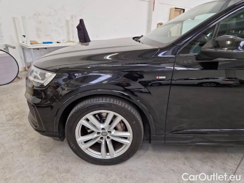 Audi  Q7 AUDI  / 2019 / 5P / SUV 3.0 45 TDI QUATTRO TIPTRONIC SPORT #100