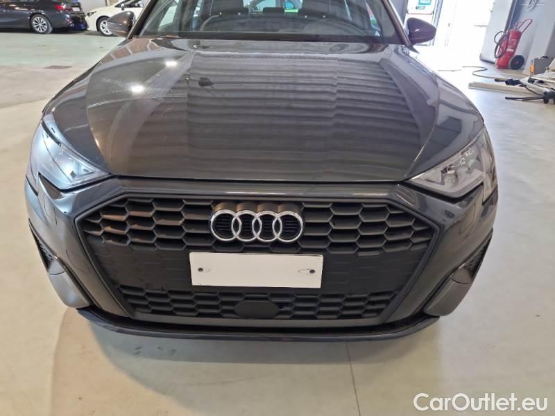 Audi  A3 AUDI  / 2020 / 5P / BERLINA 35 TDI S TRONIC BUSINESS S.BACK #40
