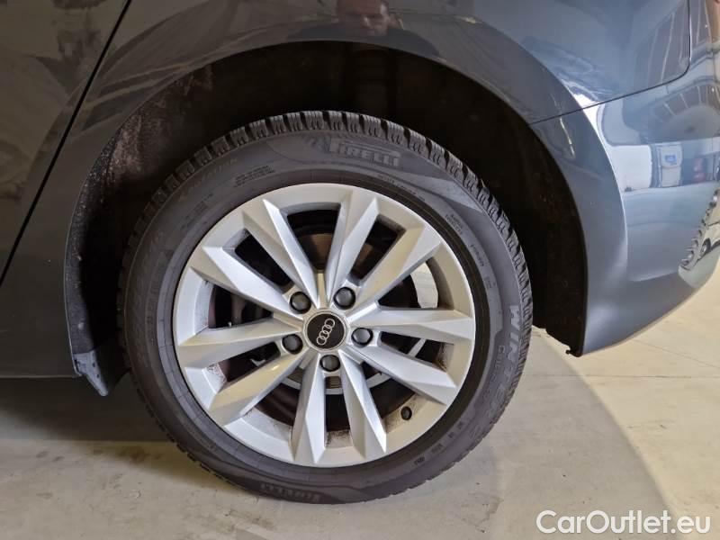 Audi  A3 AUDI  / 2020 / 5P / BERLINA 35 TDI S TRONIC BUSINESS S.BACK #81