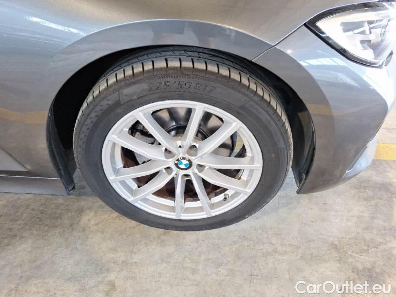 Bmw  Serie 3 BMW  / 2018 / 4P / BERLINA 320D 48V BUSINESS ADVANTAGE AUTO #17