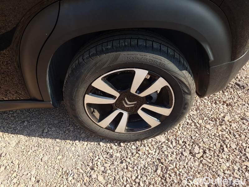Citroen  C3 CITROEN  AIRCROSS / 2017 / 5P / SUV PURETECH 110 SeS SHINE #91