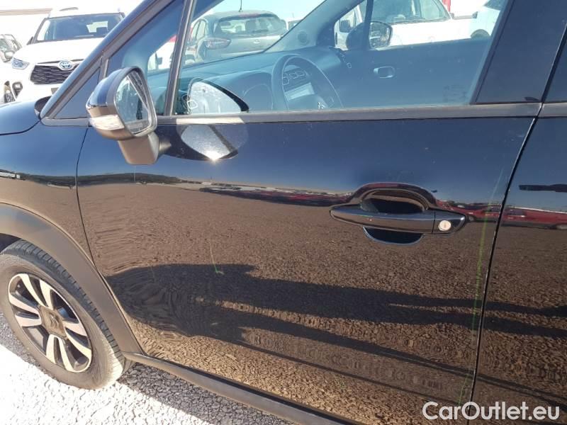Citroen  C3 CITROEN  AIRCROSS / 2017 / 5P / SUV PURETECH 110 SeS SHINE #95