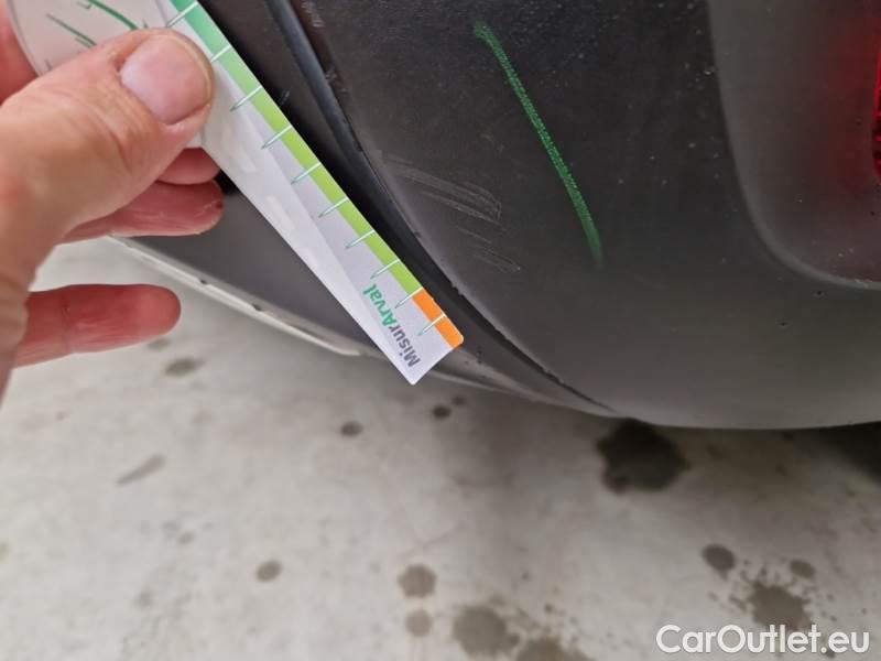 Citroen  C5 CITROEN  AIRCROSS / 2018 / 5P / SUV BLUEHDI 130 SeS FEEL PACK EAT8 #31