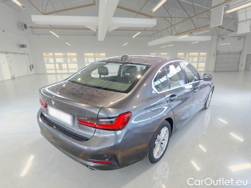Bmw  Serie 3 BMW  / 2018 / 4P / BERLINA 320D 48V BUSINESS ADVANTAGE AUTO #2