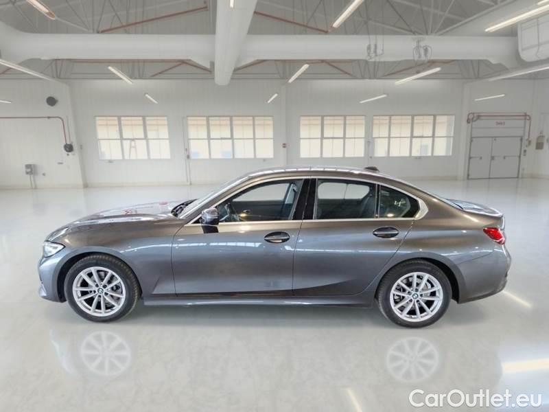 Bmw  Serie 3 BMW  / 2018 / 4P / BERLINA 320D 48V BUSINESS ADVANTAGE AUTO #8