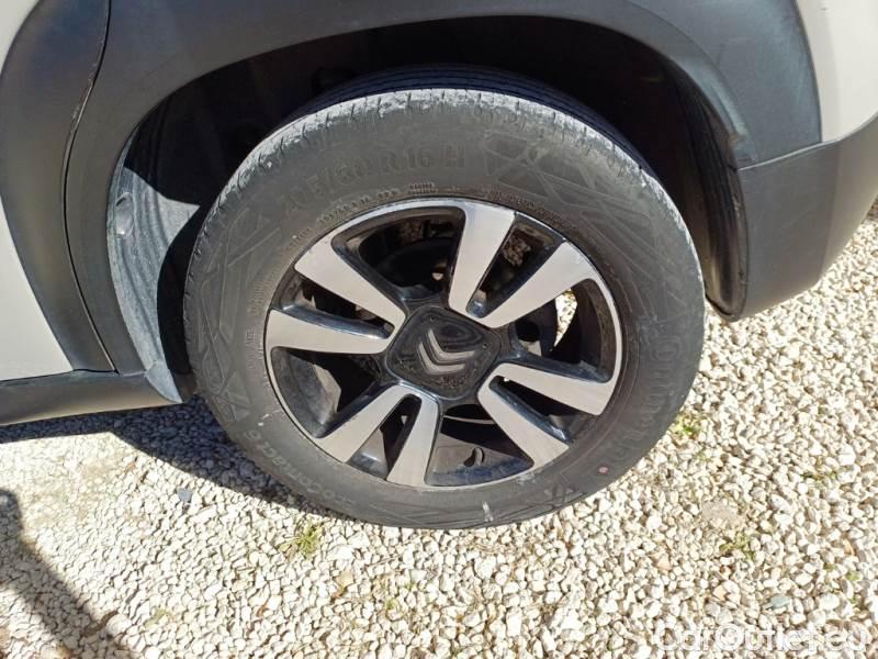Citroen  C3 CITROEN  AIRCROSS / 2017 / 5P / SUV PURETECH 130 SeS SHINE EAT6 #49