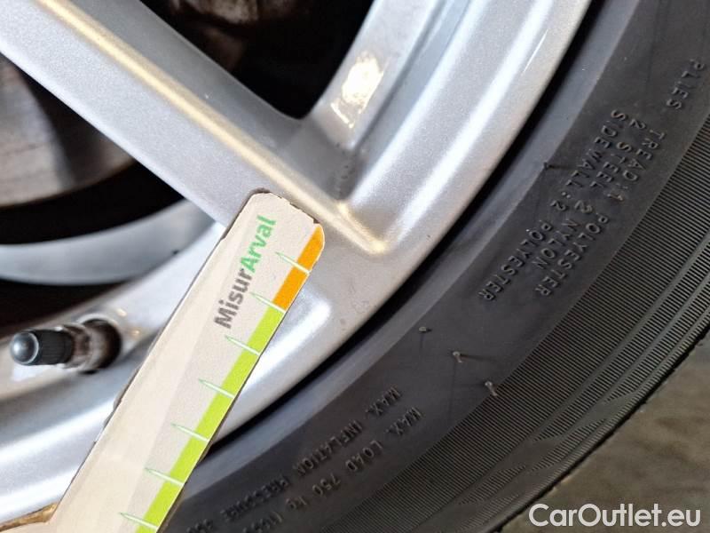 Bmw  Serie 3 BMW  / 2018 / 4P / BERLINA 320D 48V BUSINESS ADVANTAGE AUTO #110
