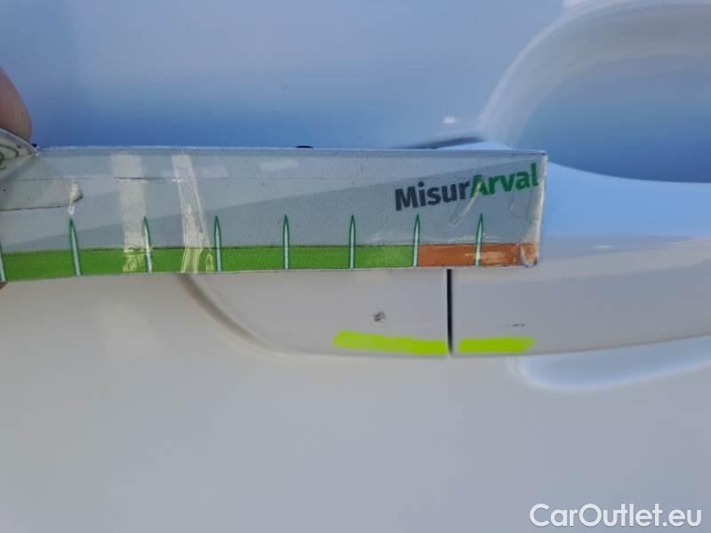 Citroen  C3 CITROEN  / 2020 / 5P / BERLINA BLUEHDI 100 SeS FEEL PACK #42