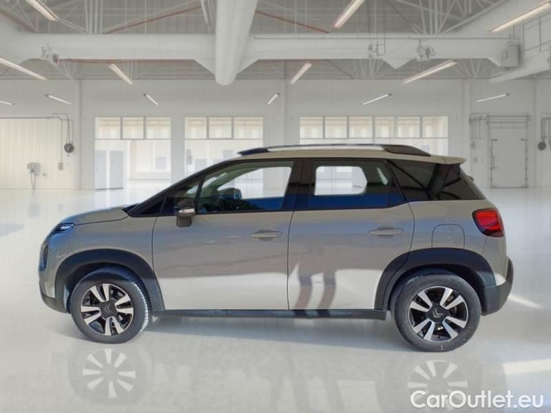 Citroen  C3 CITROEN  AIRCROSS / 2017 / 5P / SUV PURETECH 130 SeS SHINE EAT6 #8